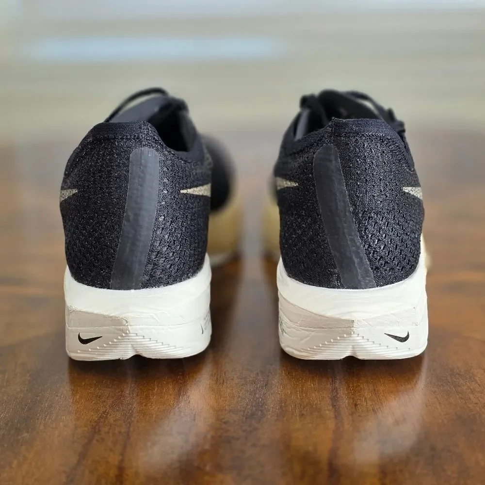 Nike ZoomX Vaporfly Next% 3 Men’s Size 9 Black Metallic Gold Grain LE DV4129-001